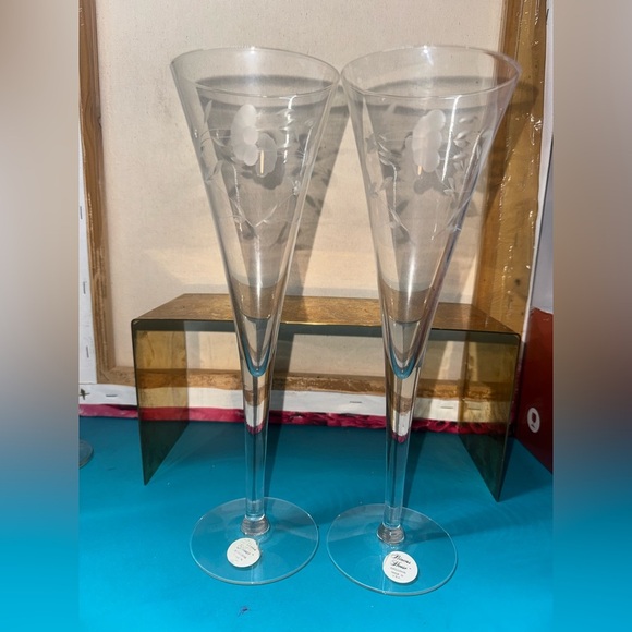 Princess House Other - Princess House Heritage champagne toasting flutes. Set of 2.